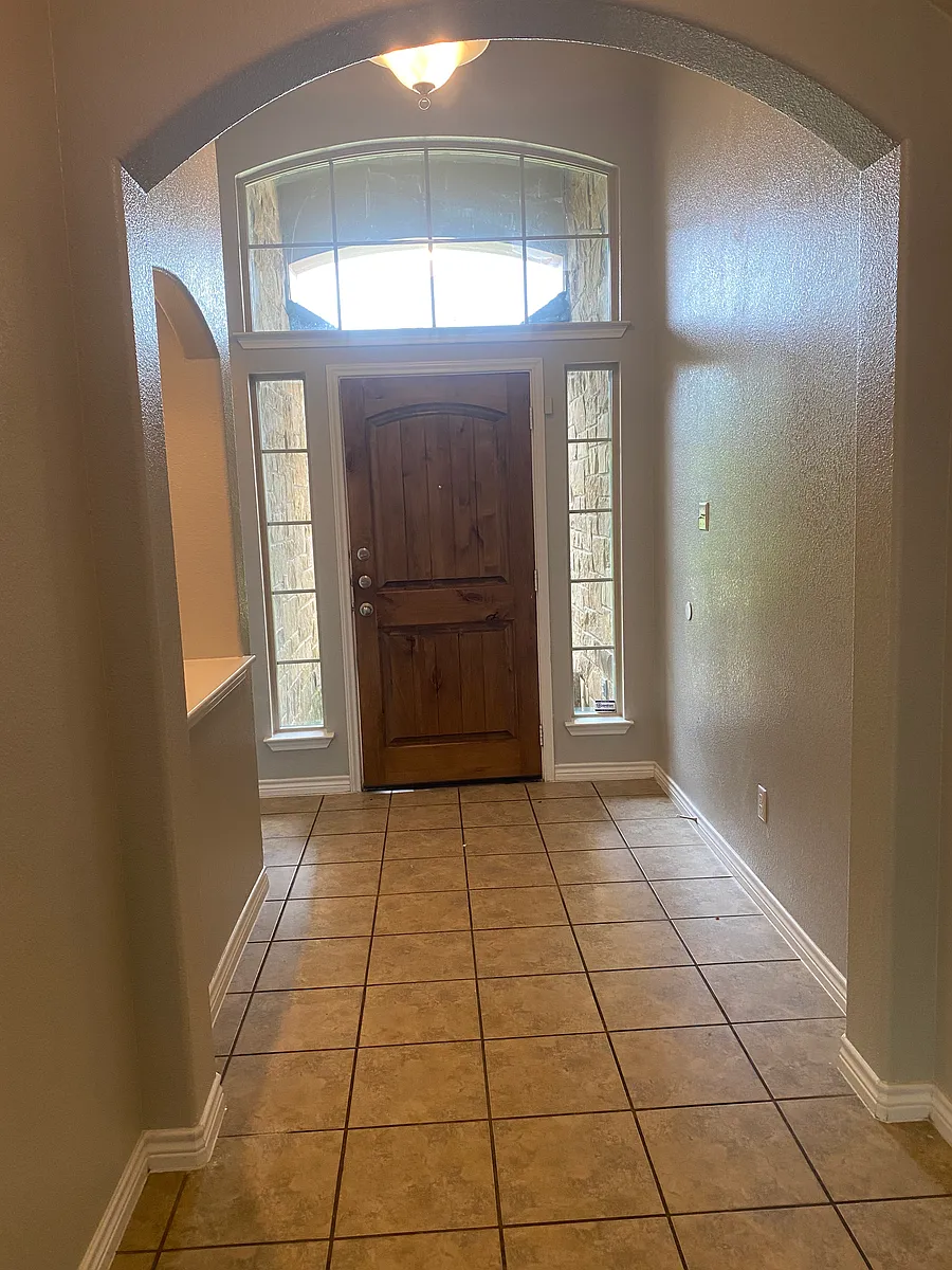Building Photo - 806 Terra Cotta Ct