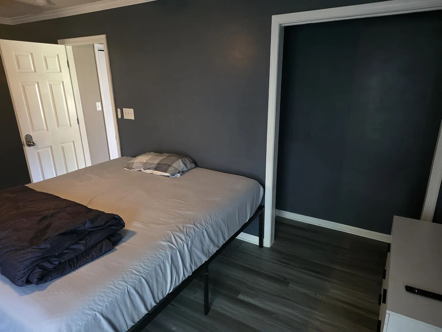 4 bed, 2356 sqft, $1,000 — Photo 3