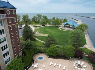 200 Lake St UNIT 6B, Saint Joseph, MI 49085