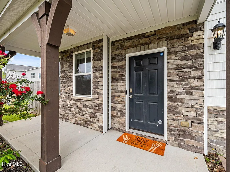 112 Moss Creek Dr — Photo 36