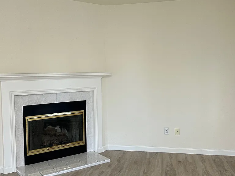 1160 Reed Ave — Photo 11