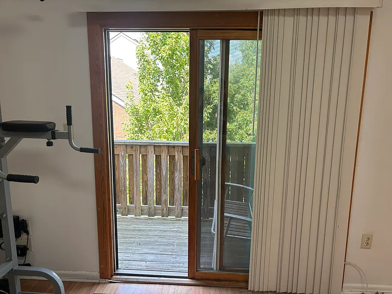 1221 Ravens Crest Dr — Photo 24