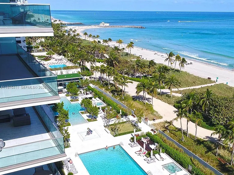 10203 Collins Ave #1105 — Photo 38