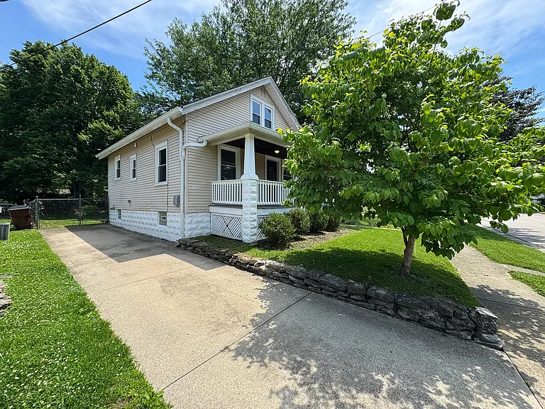 3822 Carlton St — Photo 13