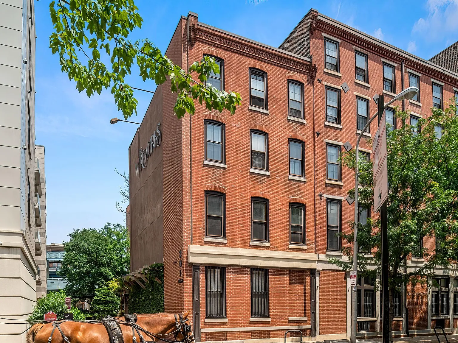 1 bed, 715 sqft, $1,850 — Photo 1