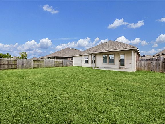 5th image of 7726 Jasmine Chase Dr