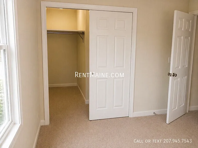 45 Valley View Ln #C — Photo 9
