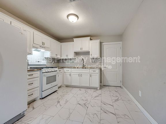 5th image of 3528 NW 26th St