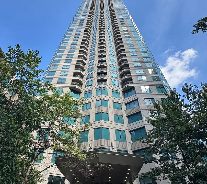 400 N Lasalle Dr #1303