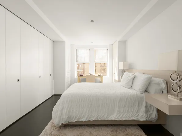 575 Park Avenue image 4 of 8