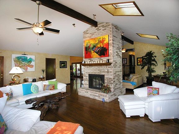 5th image of 14862 W Cedar Glen Dr