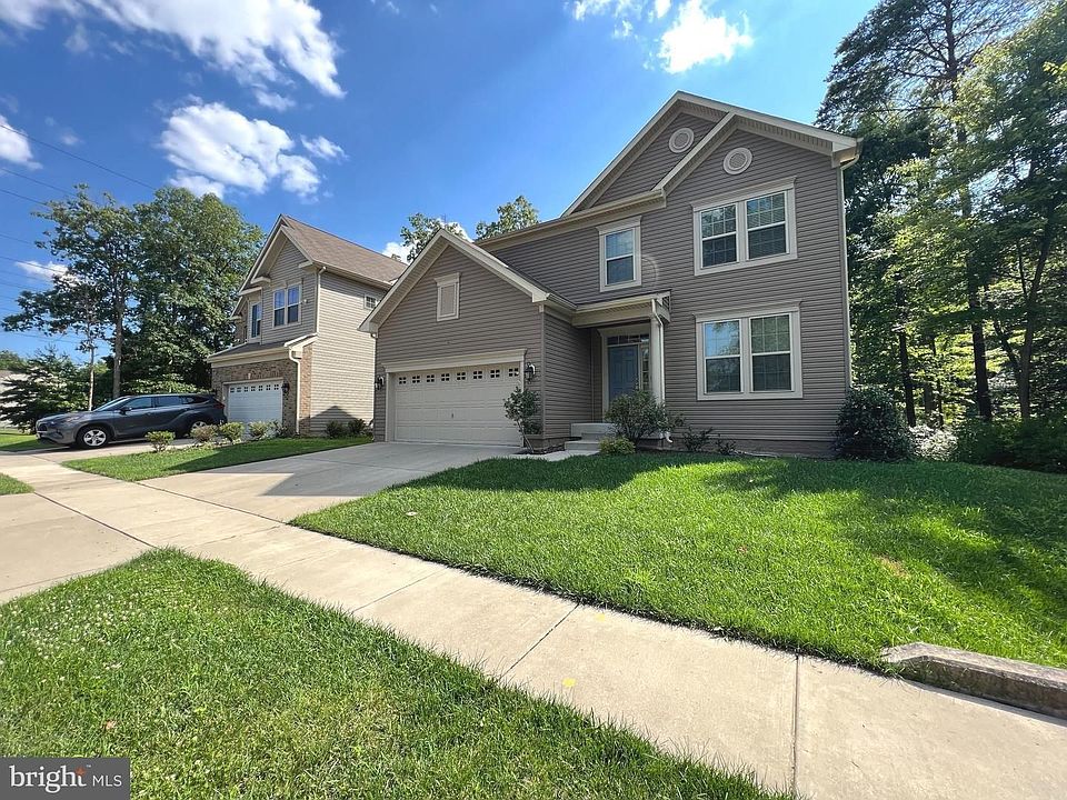 1st image of 7610 Holly Ridge Dr