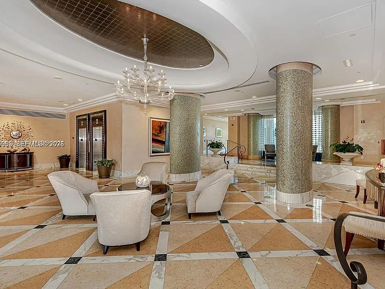 6917 Collins Ave #720 — Photo 37