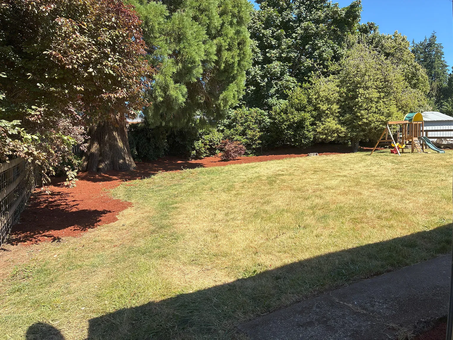 3 bed, 2223 sqft, $2,650 — Photo 4