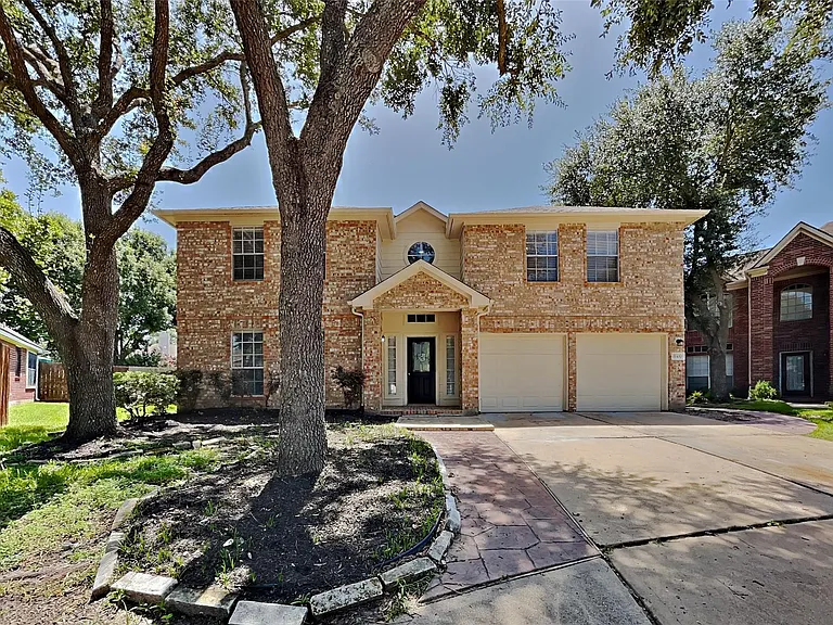10406 Comanche Springs Ct — Photo 1