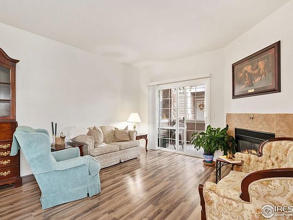 4th image of 1343 Lake Cir #8-B