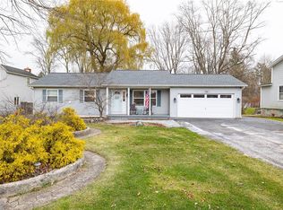 80 Archer Rd, Rochester, NY 14624