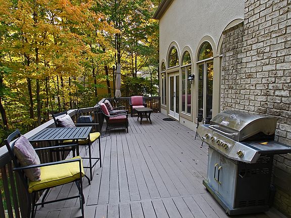 5th image of 6424 Lake Trail Dr