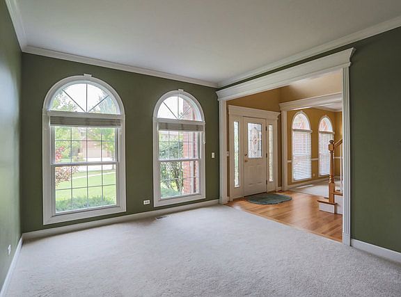 2nd image of 3015 Kingbird Ct