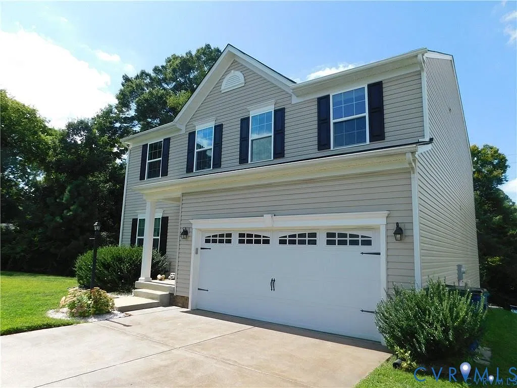 3 bed, 2.5 bath, 2539 sqft, $2,750 — Photo 3