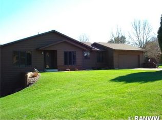 3387 Westhaven Ct, Eau Claire, WI 54701