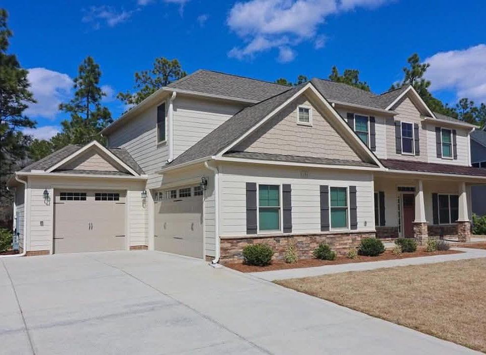 2nd image of 151 Broom Sedge Ln