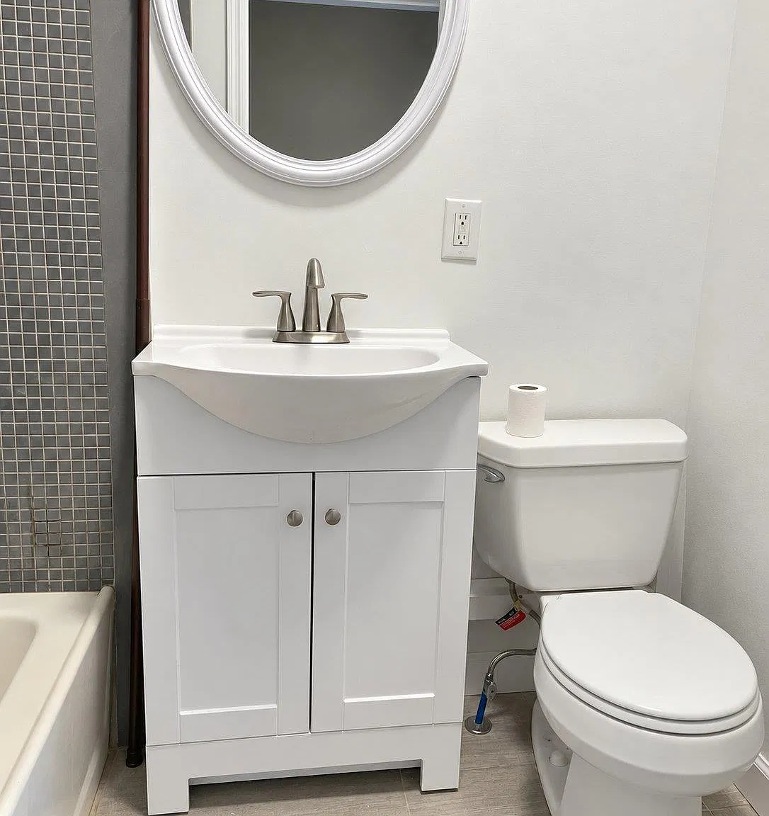 1 bed, 1.0 bath, 5841 sqft, $2,300 — Photo 4