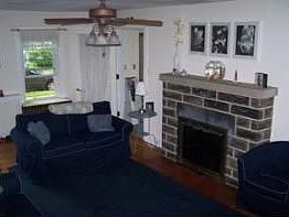 2nd image of 2306 Grasslyn Ave