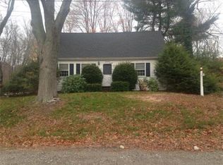 17 Lantern Ln, Dedham, MA 02026