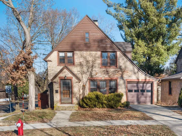 2646 Park Pl, Madison, WI 53705
