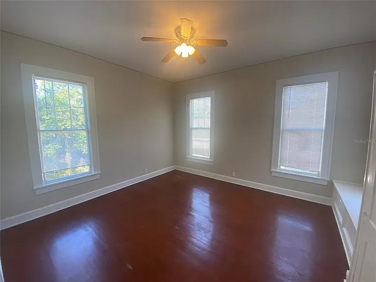 1120 Webster St #4 — Photo 6