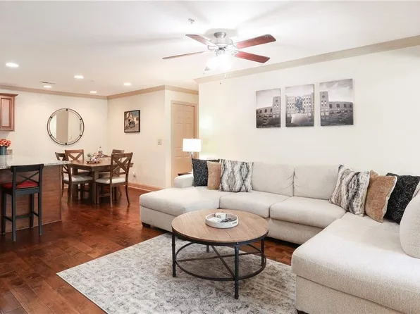 204 Madison Ln SE, Smyrna, GA 30080