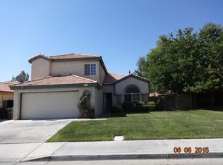 2210 W Avenue J3, Lancaster, CA 93536