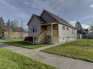 98 W 37th St, Steger, IL 60475