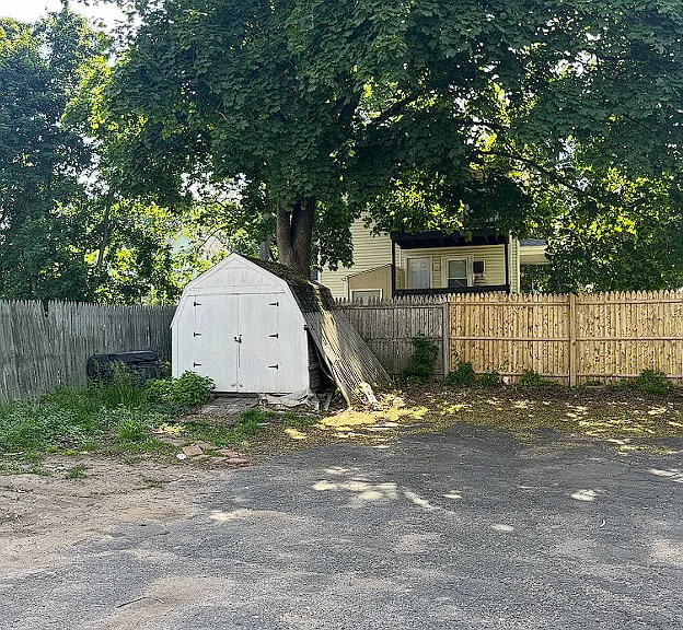 418 East St #2 — Photo 3