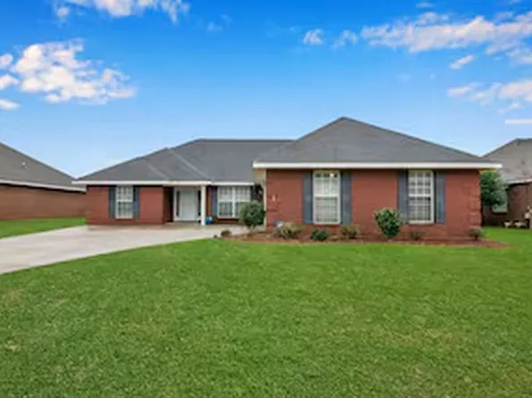 235 Windsor Garden Dr, Enterprise, AL 36330