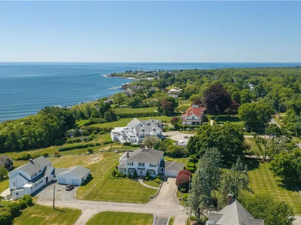 7 Jenckes Ct, Narragansett, RI 02882