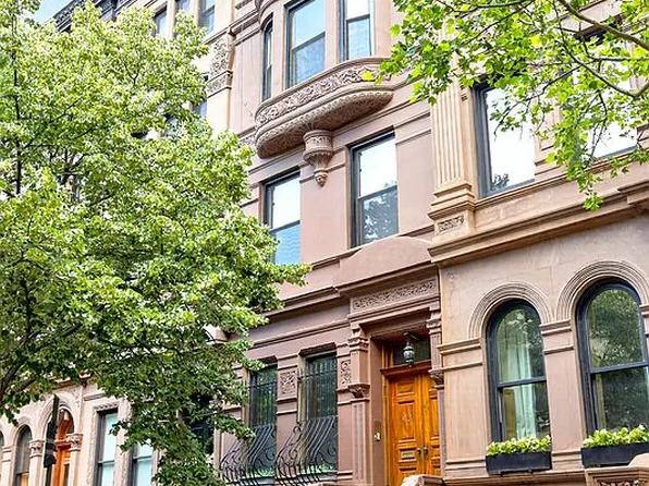 43 W 84th St, New York, NY 10024