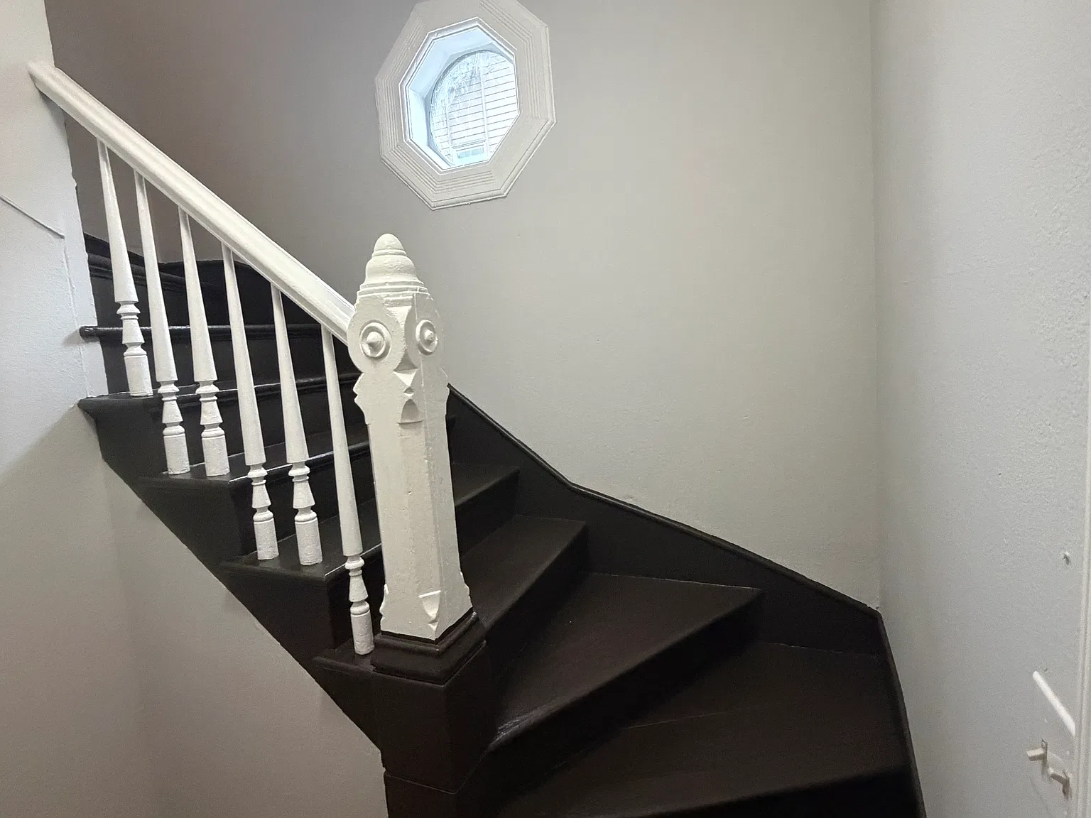 2 bed, 1000 sqft, $2,200 — Photo 4