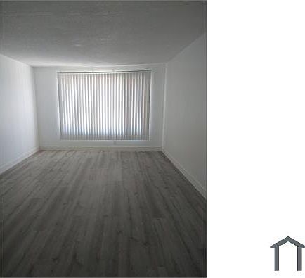 2nd image of 11116 Berendo Ave APT 3