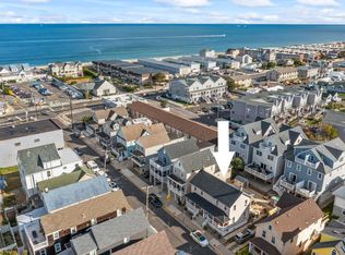 14 Center St, Sea Bright, NJ 07760