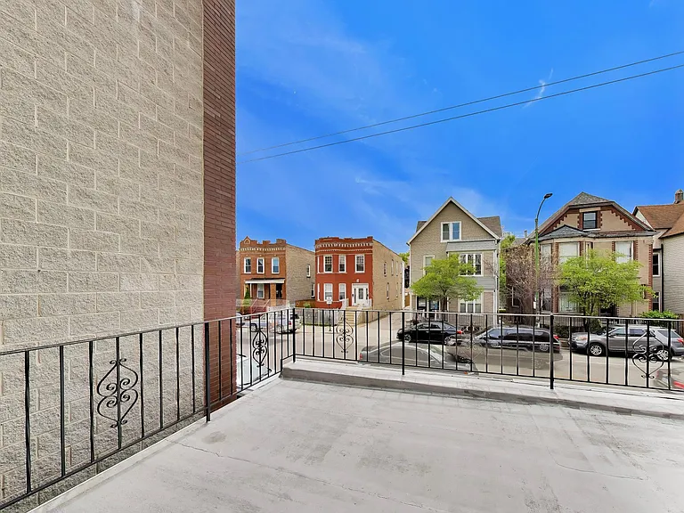 3450 W Diversey Ave #2 — Photo 26
