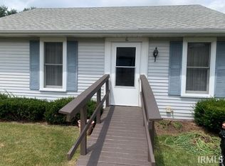 406 Crystal Valley Dr UNIT 6, Middlebury, IN 46540