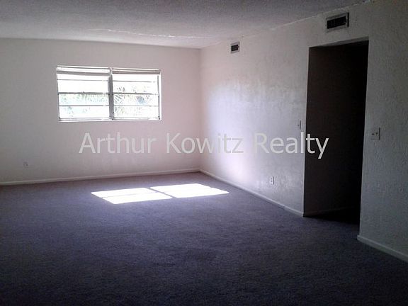 4th image of 313 Country Club Oval APT 3