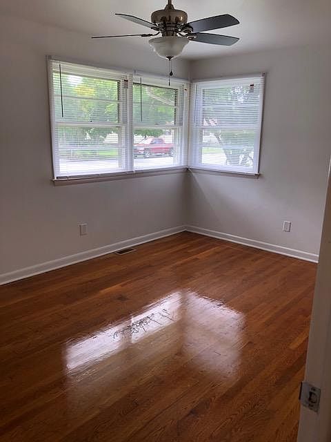 1st image of 110 S Marion Ave #8