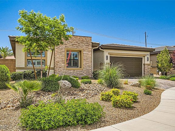3rd image of 7473 Deschutes Cir