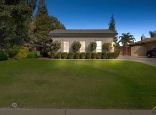 10100 Rain Check Dr, Bakersfield, CA