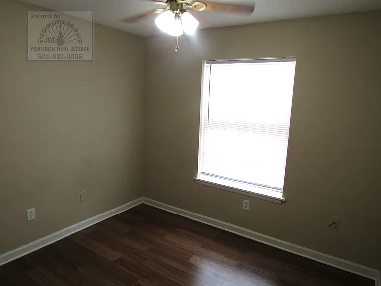 1815 Neely St — Photo 3