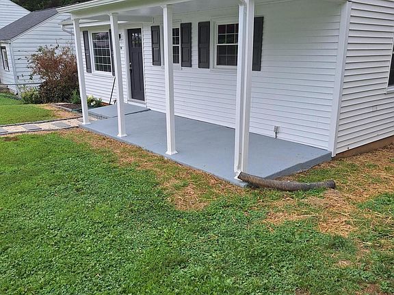 2nd image of 4034 Maine Ave NW