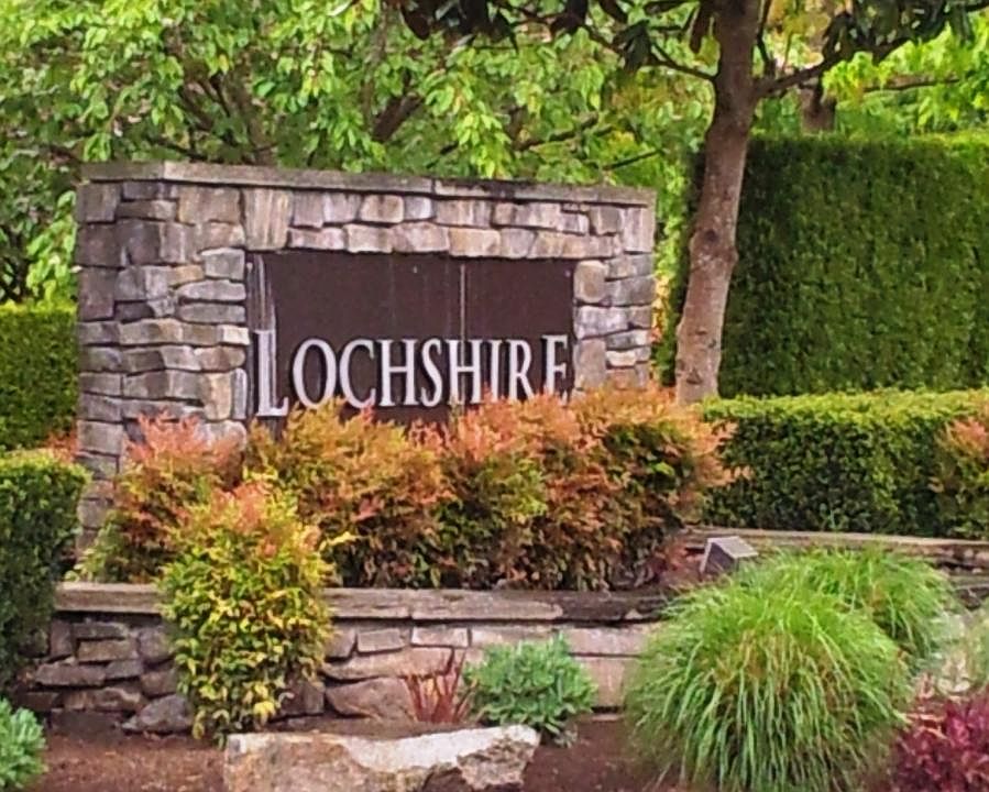 Lochshire Community Entrance